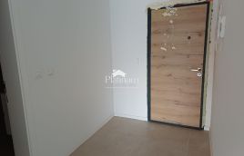 Istra,Pula dvosoban stan na prvom katu s liftom