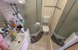 Pula, garsonjera 27 m2