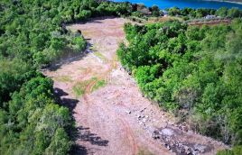Istra,Rovinj poljoprivredno zemljište uz more
