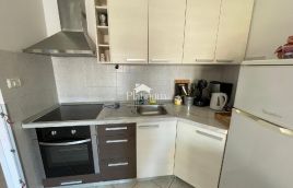 Istra, Peroj, apartman s vrtom