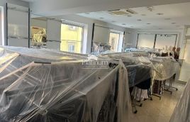 Istra,Pula atraktivan poslovni prostor u centru 
