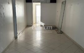 Istra,Pula atraktivan poslovni prostor u centru 