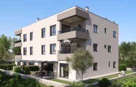 PULA VELI VRH PENTHOUSE 3 SOBE GARAŽA LIFT