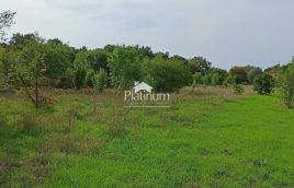 Istra, okolica Pule, Valtura