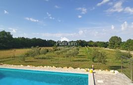 Istria, dintorni di Savičenta, casa per vacanze con uliveto e vigneto