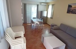 Istria, Medolino, casa indipendente con due appartamenti separati