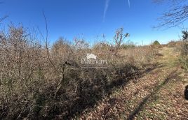 Istria, Klarići, ampio terreno ad uso turistico
