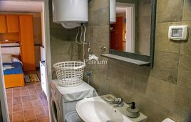 Istra,Vinkuran kuće u prodaji 700 m od mora