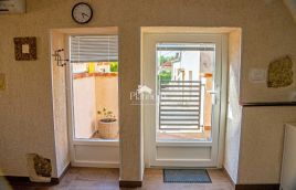 Istra,Vinkuran kuće u prodaji 700 m od mora