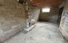 Istria, comune di Fasana, casa bifamiliare da completare