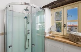 Istrien, Umgebung von Tinjan, schönes rustikales Haus mit Pool