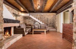 Istrien, Umgebung von Tinjan, schönes rustikales Haus mit Pool