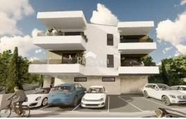 Istra,Medulin novi stan u prizemlju dvije sobe+vrt+parking