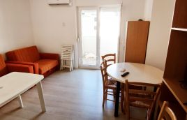 POREČ, OKOLICA, APARTMAN 2 KAT, 35M2, 150 M OD MORA