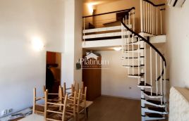 POREČ, OKOLICA, 41m2  2 KAT, 150M OD MORA