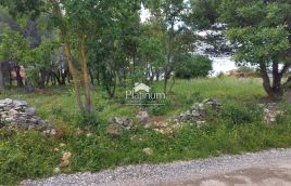 Istra,Medulin TOP građevinsko zemljište 563 m2 ,1300 m do mora
