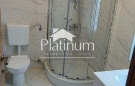 Istria, Medolino casa con tre appartamenti e piscina a 300 m dal mare