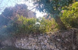 Istria, Dokići casa istriana con giardino