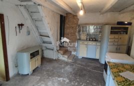 Istria, Šišan bella casa istriana con giardino