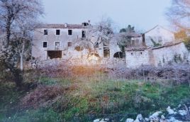 Istria, fattoria in vendita