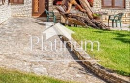 TOP PRILIKA Istra,Premantura, 3 apartmana plus garaža plus okućnica