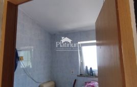 Istra,Pula i okolica kuća s dodatnim objektom
