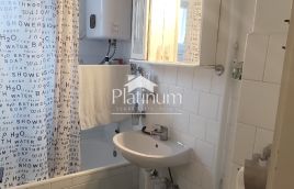 Istra, Pula trisobno stanovanje