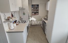 Istra, Pula trisobno stanovanje