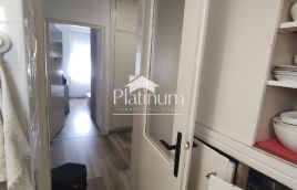 Istra, Pula trisobno stanovanje