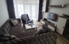 Istra, Pula trisobno stanovanje