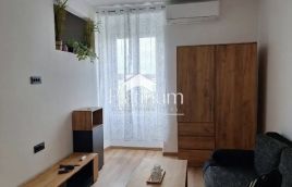 Istra,Pula stan na prvom katu s pogledom na more