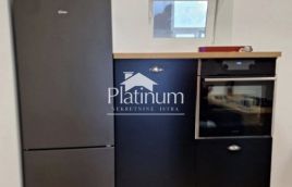 Istra,Pula stan na prvom katu s pogledom na more