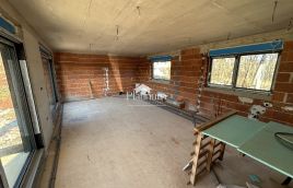Istria, Tinjan, casa con piscina in posizione tranquilla
