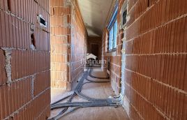 Istria, Tinjan, casa con piscina in posizione tranquilla