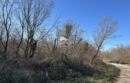 Istra, općina Kanfanar, građevinsko zemljište