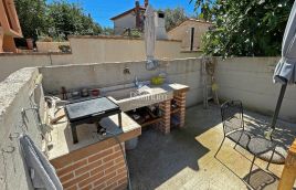 Istra,Vinkuran kuće u prodaji 700 m od mora