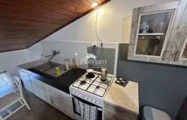 Istria, Pola, INTERO EDIFICIO CON 3 APPARTAMENTI IN CENTRO CITTÀ