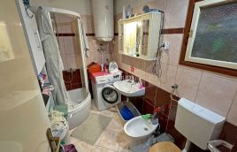 Istra,Vinkuran kuće u prodaji 700 m od mora