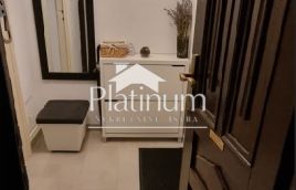 Istria, Pola, confortevole appartamento con una camera da letto al piano rialzato