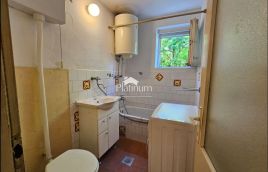 Pula, Istria, two-bedroom apartment on the high ground floor