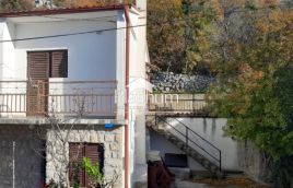 Stinica, metà di una casa nel Parco naturale del Velebit