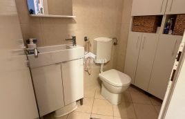 Istra, Pula, lijepi etažni komforni stan stan 