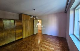 Pula, Istria, two-bedroom apartment on the high ground floor