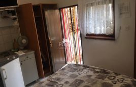 TOP PRILIKA Istra,Premantura, 3 apartmana plus garaža plus okućnica