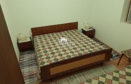 Stinica, etažirani apartman s parkirnim mjestom 