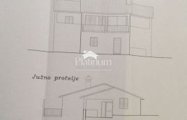Gradbeno zemljišče s projektom v bližini Rabca