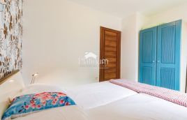 Istria, surroundings of Fažana, apartment house with swimming pool
