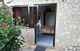 TOP PRILIKA Istra,Premantura, 3 apartmana plus garaža plus okućnica