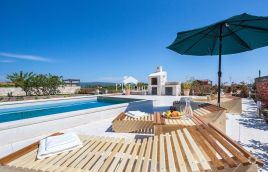 ISTRIA, VILLA CON PISCINA, TOP !!!!