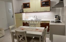 Istria, Peroj, appartamento al 1° piano, 63 m2